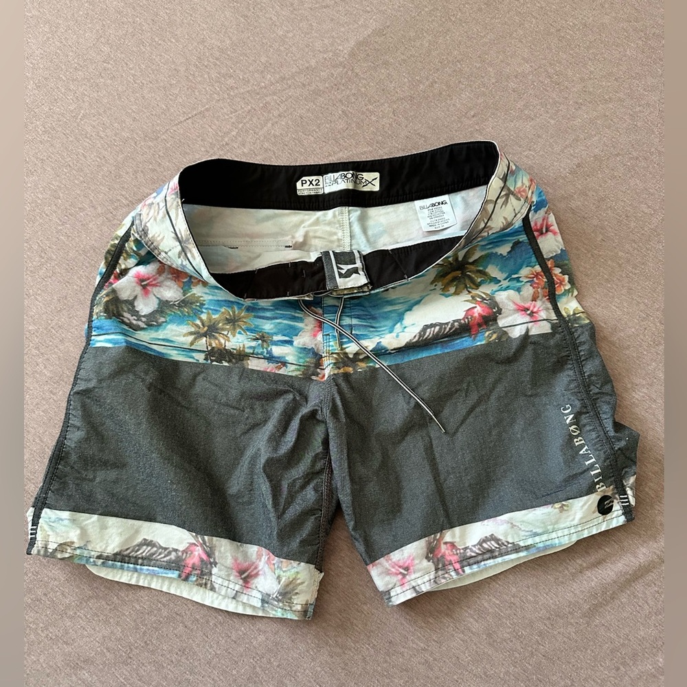Billabong Garage Collection